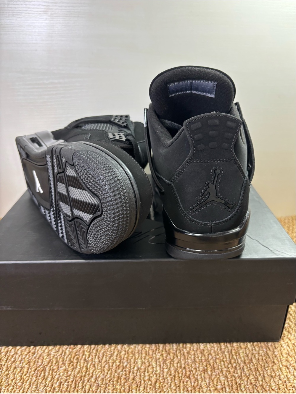Air Jordan 4 Retro Black Cat (2020 Edition) -Men’s Athletic Basketball Sneakers - Picture 5 of 6